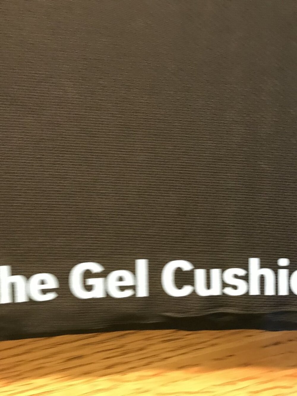 NIP GEL cushion Black